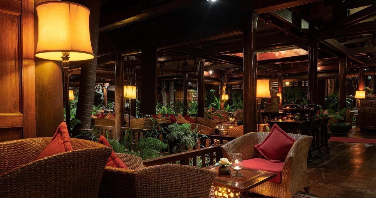 Angkor Village Hotel - Small Luxury Hotels Of The World Siem Reap Zewnętrze zdjęcie The interior of the restaurant
