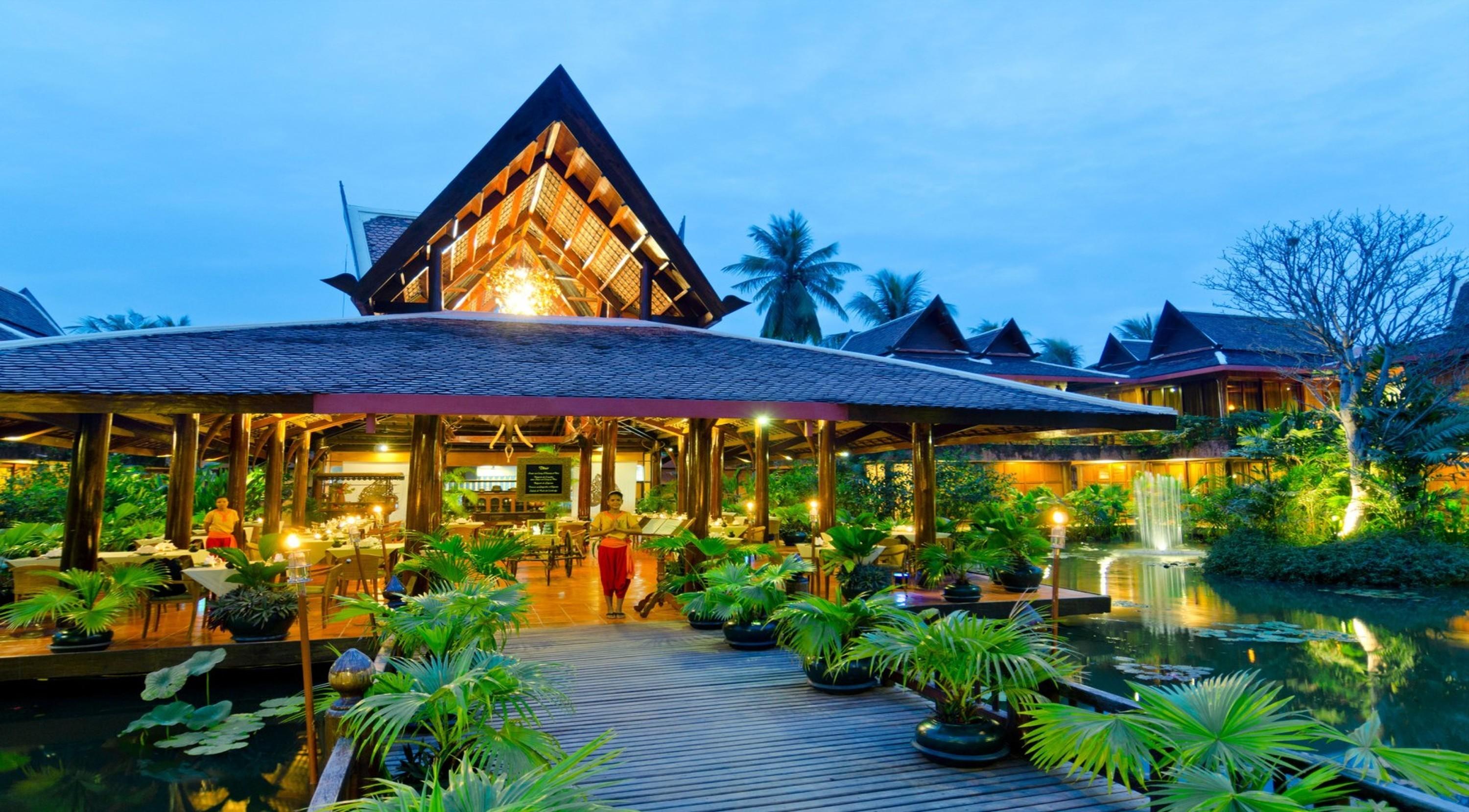 Angkor Village Hotel - Small Luxury Hotels Of The World Siem Reap Zewnętrze zdjęcie The Royal Thai Cuisine Restaurant